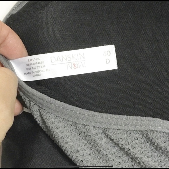 Bundle of Bras 38DD and 40D - Picture 9 of 9